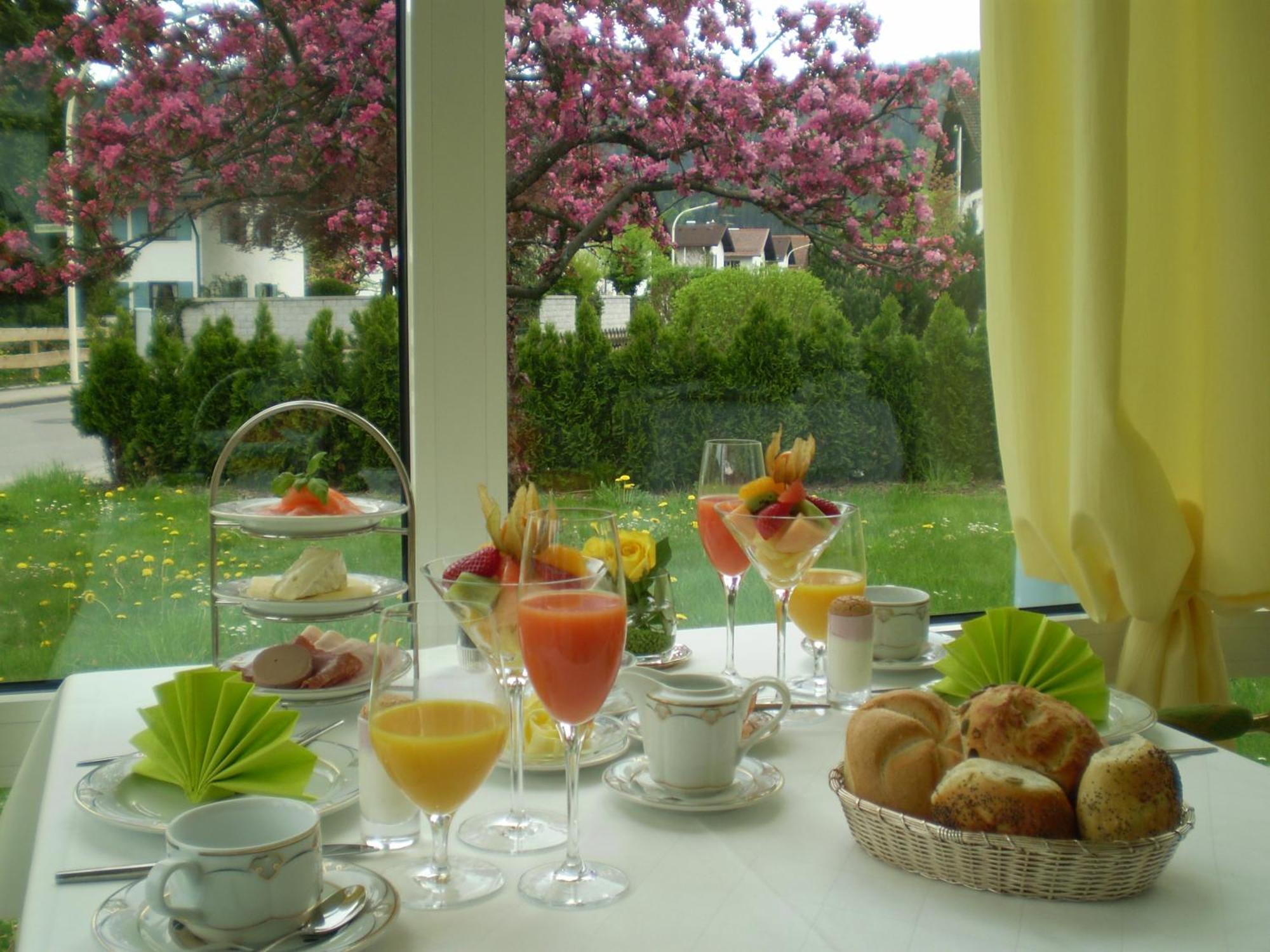 Hotel Christine Füssen Екстериор снимка