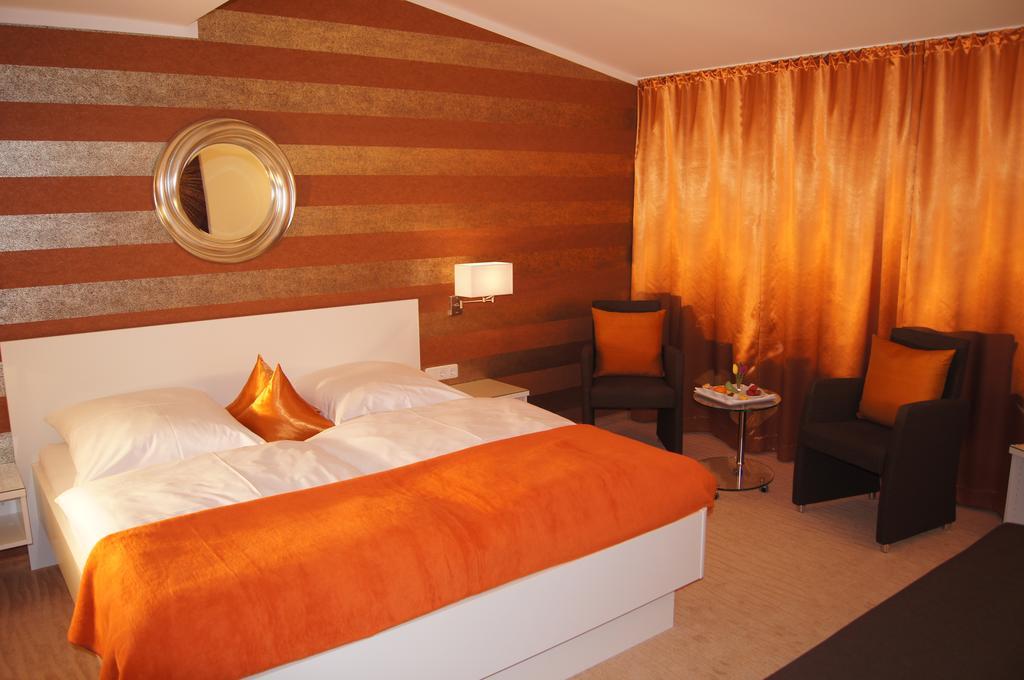 Hotel Christine Füssen Екстериор снимка